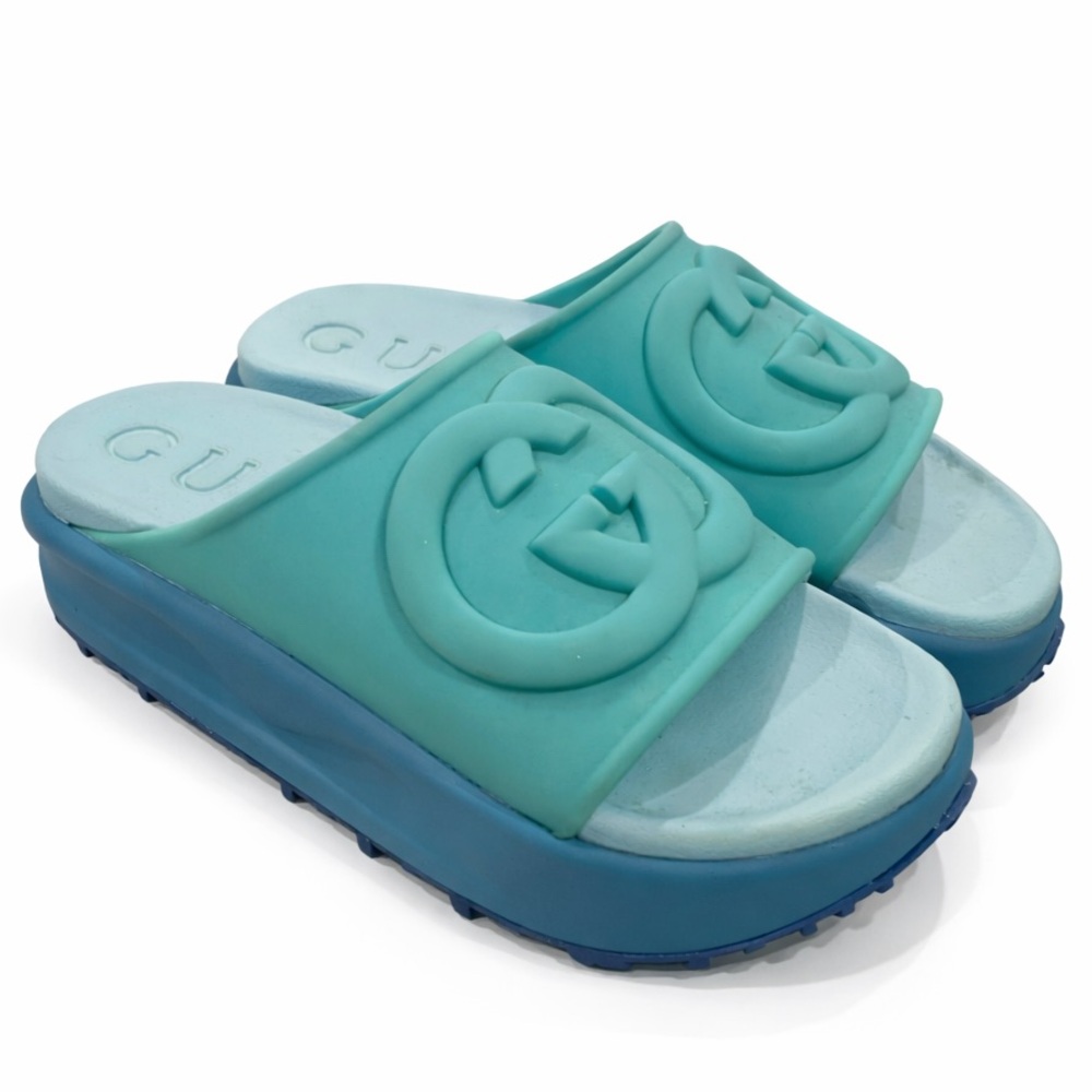 Blue slides - Picture 3 of 4